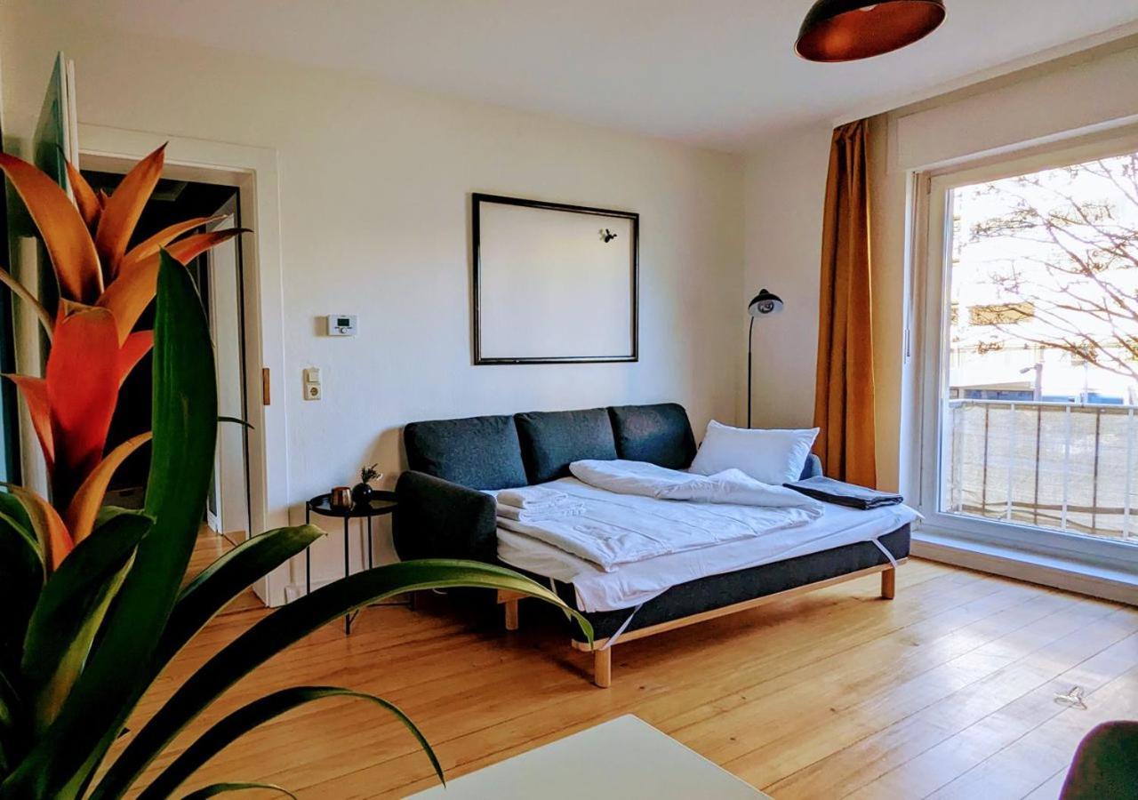 Apartamento 65Qm Altbaucharme Mit Zwei Balkonen Karlsruhe Exterior foto