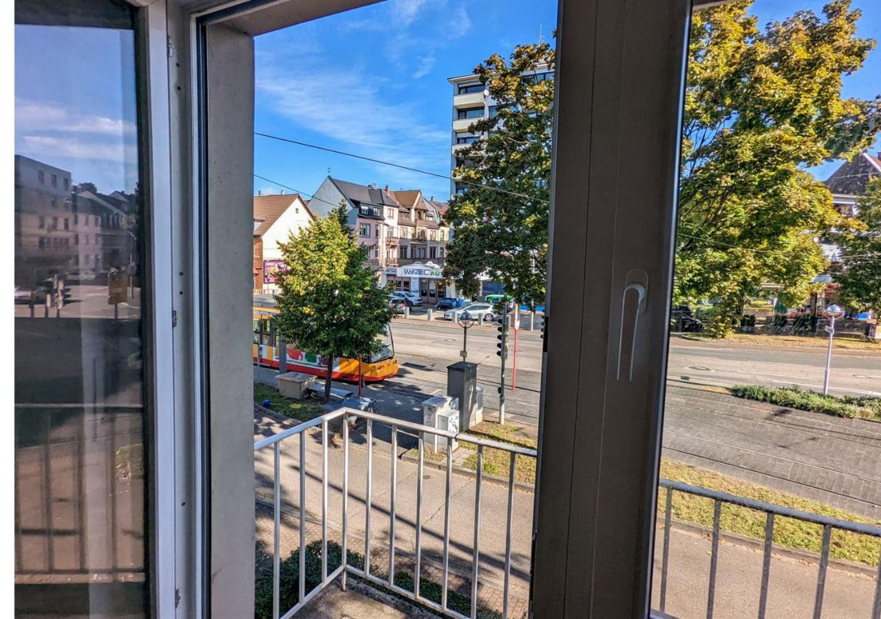 Apartamento 65Qm Altbaucharme Mit Zwei Balkonen Karlsruhe Exterior foto