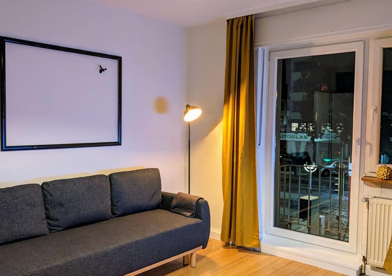 Apartamento 65Qm Altbaucharme Mit Zwei Balkonen Karlsruhe Exterior foto